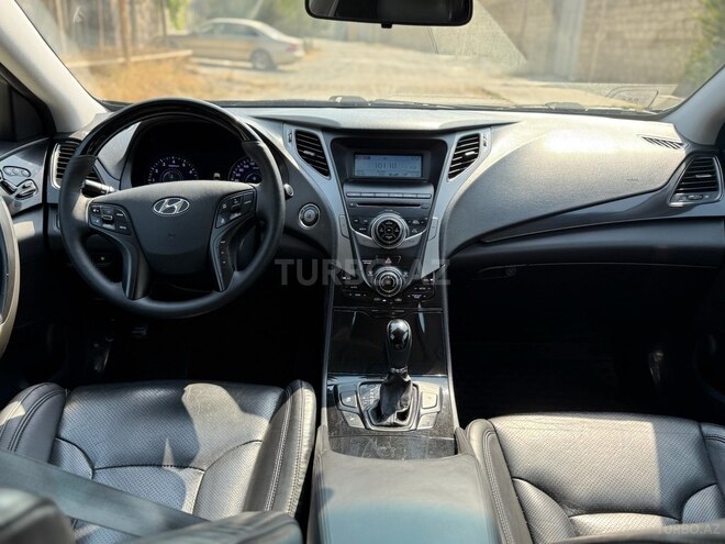 Hyundai Grandeur 2013, 219,850 km - 2.4 л - Bakı
