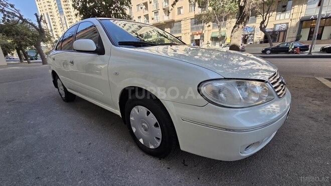 Nissan Sunny 2010, 191,300 km - 1.6 l - Bakı