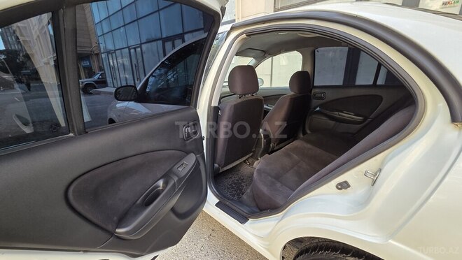 Nissan Sunny 2010, 191,300 km - 1.6 l - Bakı