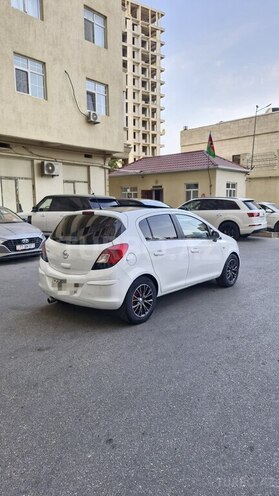Opel Corsa 2011, 206,000 km - 1.4 l - Bakı
