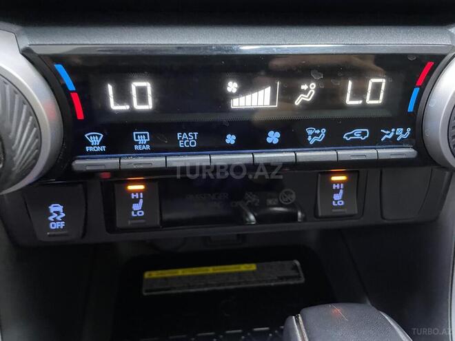 Toyota RAV4 2020, 40,100 km - 2.0 l - Sumqayıt