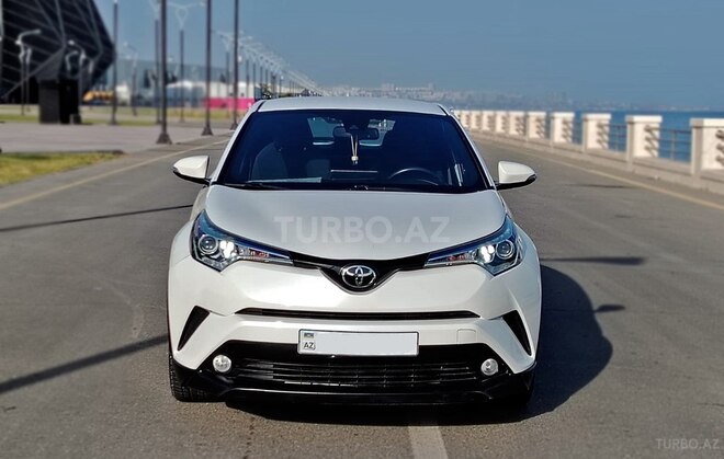 Toyota C-HR 2018, 124,990 km - 2.0 l - Bakı
