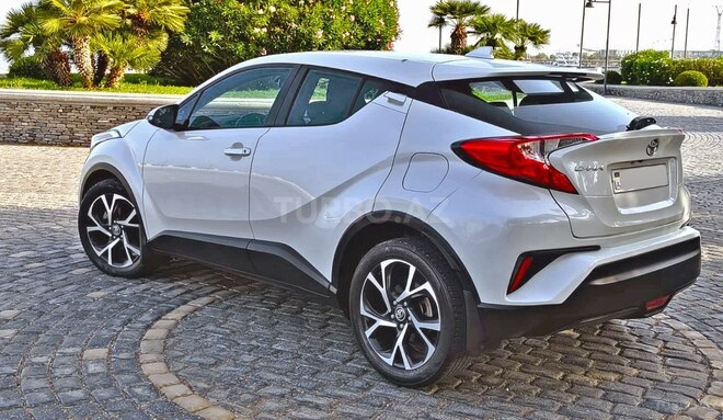 Toyota C-HR 2018, 124,990 km - 2.0 l - Bakı