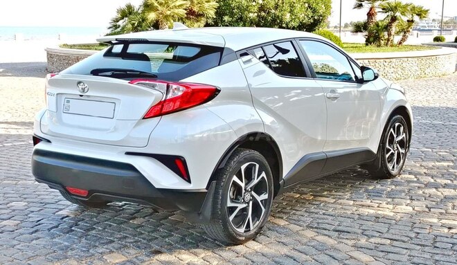 Toyota C-HR 2018, 124,990 km - 2.0 l - Bakı