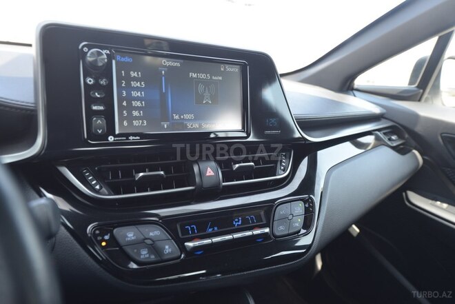 Toyota C-HR 2018, 124,990 km - 2.0 l - Bakı