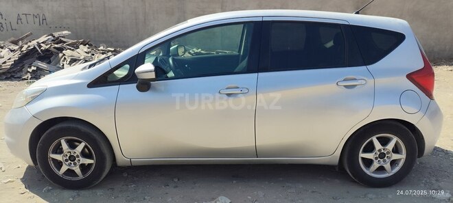 Nissan Note 2015, 97,000 km - 1.2 l - Bakı