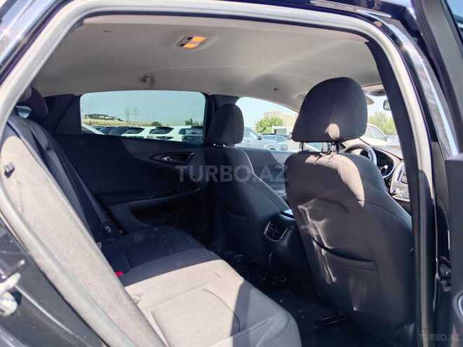 Chevrolet Malibu-10