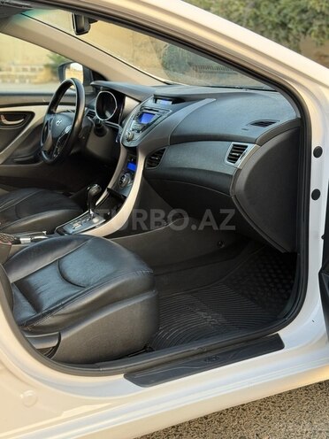 Hyundai Elantra 2013, 198,231 km - 1.8 l - Bakı