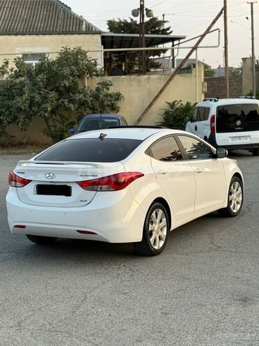 Hyundai Elantra 2013, 198,231 km - 1.8 l - Bakı