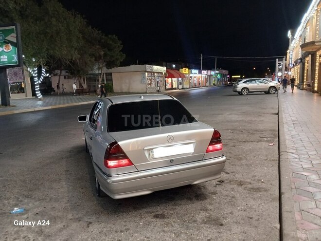 Mercedes C 240 1999, 350,000 km - 2.6 l - Sumqayıt
