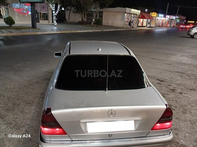 Mercedes C 240 1999, 350,000 km - 2.6 l - Sumqayıt