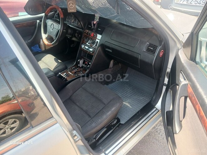 Mercedes C 240 1999, 350,000 km - 2.6 l - Sumqayıt