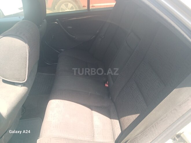 Mercedes C 240 1999, 350,000 km - 2.6 l - Sumqayıt