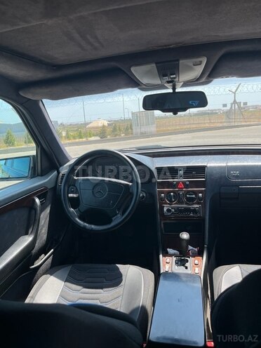 Mercedes C 230 1997, 528,300 km - 2.3 l - Bakı
