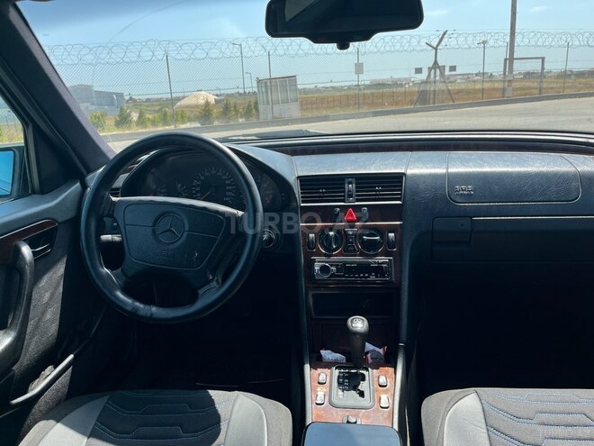 Mercedes C 230 1997, 528,300 km - 2.3 l - Bakı