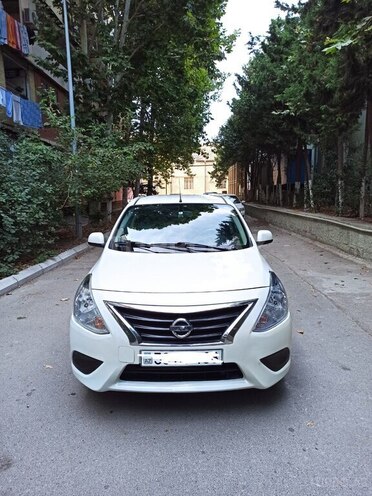 Nissan Latio 2015, 83,230 km - 1.2 l - Bakı