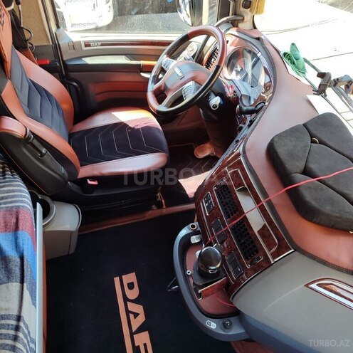 DAF 105 XF 2017, 990,000 km - 13.0 l - Bakı