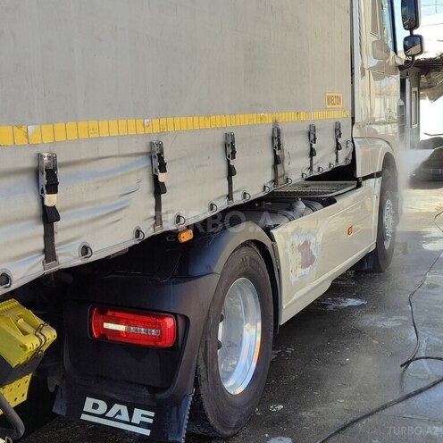 DAF 105 XF 2017, 990,000 km - 13.0 l - Bakı
