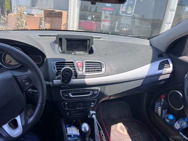 Renault Megane 2010, 300,000 km - 1.4 l - Bakı