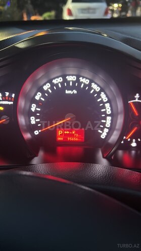 Kia Sportage 2011, 175,000 km - 2.0 l - Bakı