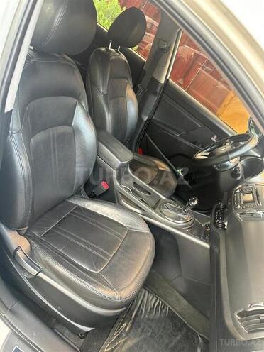 Kia Sportage 2011, 175,000 km - 2.0 l - Bakı