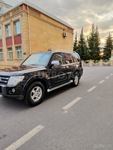 Mitsubishi Pajero 2007, 235,000 km - 3.0 l - Balakən