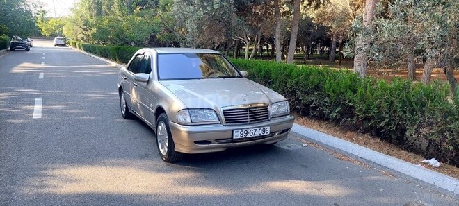 Mercedes C 200 1998, 180,000 km - 2.0 l - Bakı