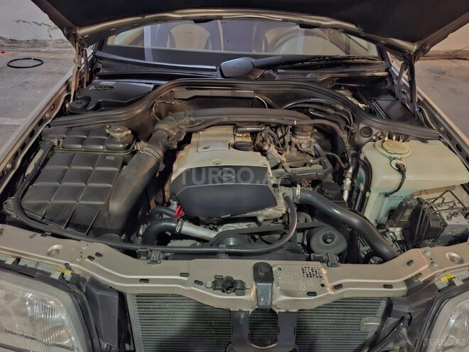 Mercedes C 200 1998, 180,000 km - 2.0 l - Bakı
