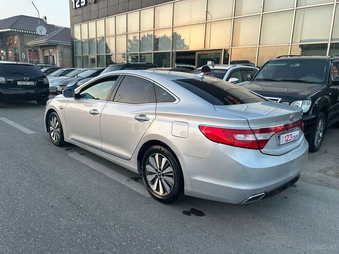 Hyundai Grandeur 2015, 141,400 km - 2.4 l - Bakı