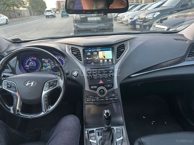 Hyundai Grandeur 2015, 141,400 km - 2.4 l - Bakı