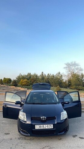 Toyota Auris 2007, 230,000 km - 1.4 l - Qusar