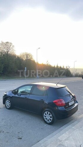 Toyota Auris 2007, 230,000 km - 1.4 l - Qusar