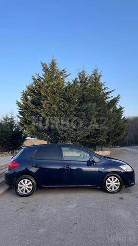Toyota Auris 2007, 230,000 km - 1.4 l - Qusar
