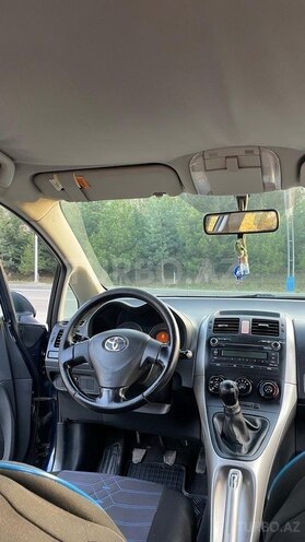 Toyota Auris 2007, 230,000 km - 1.4 l - Qusar