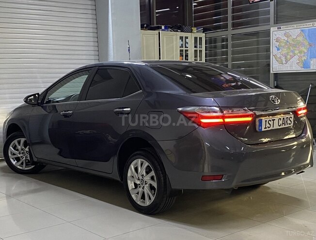 Toyota Corolla 2017, 165,000 km - 1.8 l - Sumqayıt
