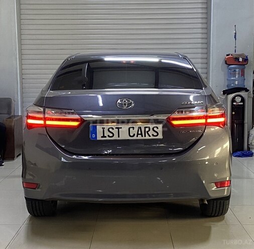 Toyota Corolla 2017, 165,000 km - 1.8 l - Sumqayıt