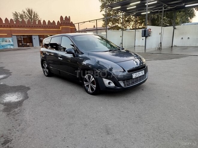 Renault Grand Scenic 2010, 390,000 km - 1.5 л - Gəncə