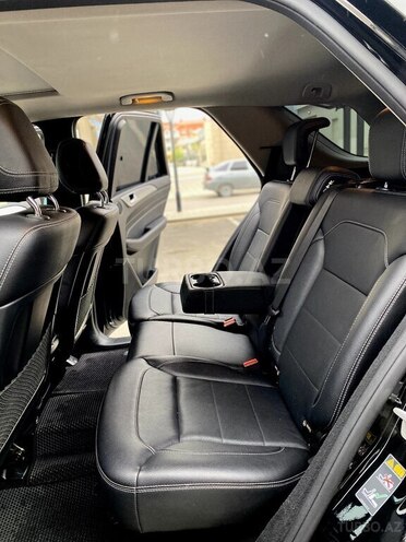 Mercedes ML 300 4MATIC 2014, 173,000 km - 3.5 l - Quba