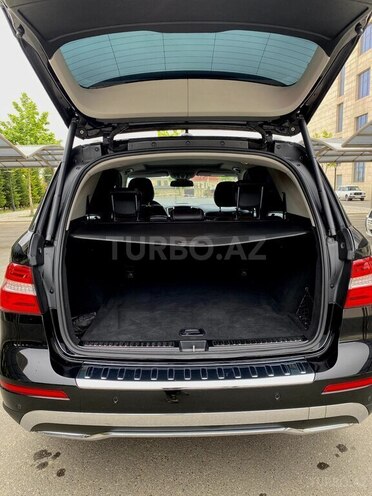 Mercedes ML 300 4MATIC 2014, 173,000 km - 3.5 l - Quba