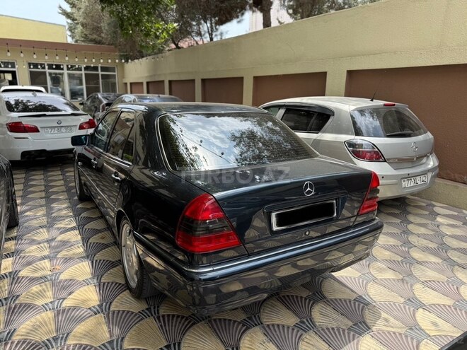Mercedes C 200 1998, 333,000 km - 2.0 l - Bakı