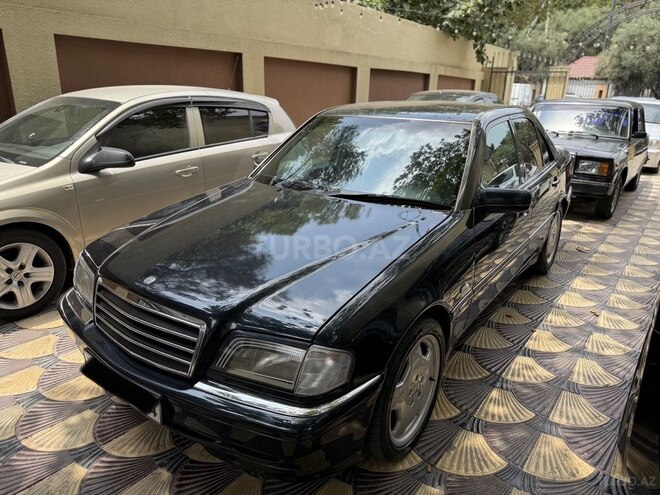 Mercedes C 200 1998, 333,000 km - 2.0 l - Bakı
