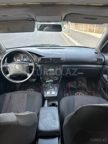 Volkswagen Passat 2002, 285,000 km - 1.8 l - Bakı