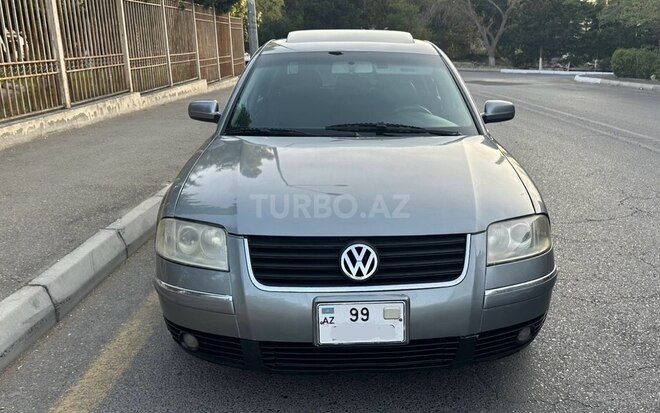 Volkswagen Passat 2002, 285,000 km - 1.8 l - Bakı