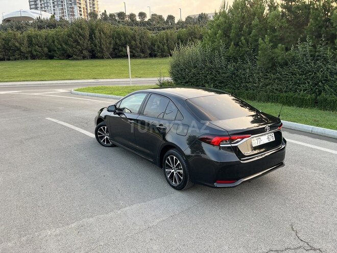 Toyota Corolla 2021, 75,000 km - 1.6 l - Bakı