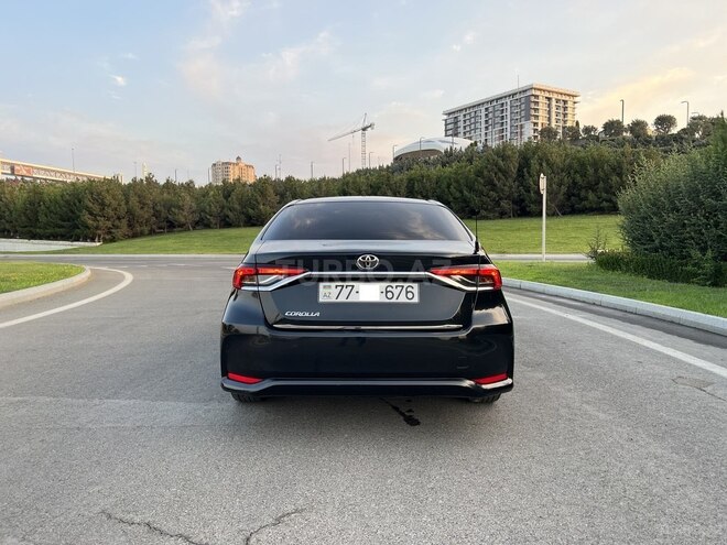 Toyota Corolla 2021, 75,000 km - 1.6 l - Bakı