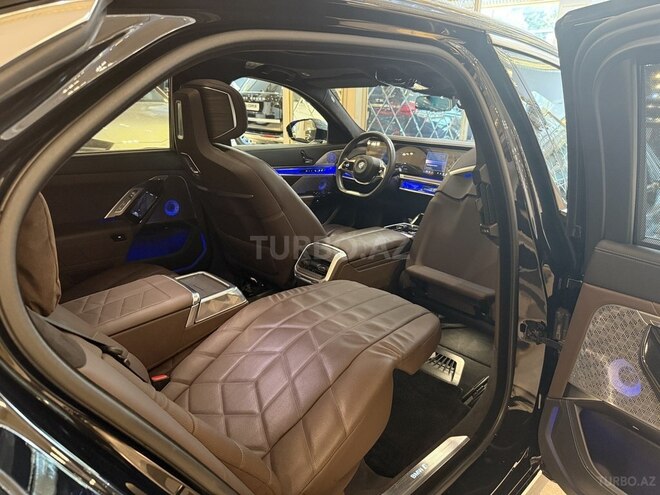 BMW i7 2022, 38,000 km - 0.0 l - Bakı