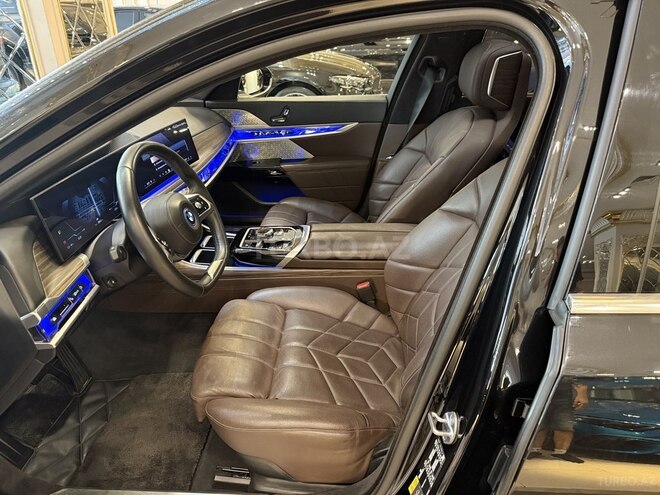 BMW i7 2022, 38,000 km - 0.0 l - Bakı
