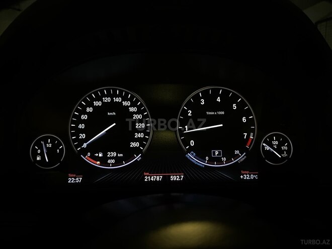 BMW 528 2013, 215,000 km - 2.0 l - Bakı