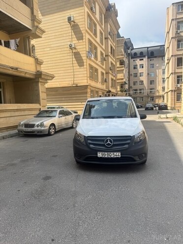 Mercedes Vito 116 2021, 168,000 km - 2.2 l - Bakı