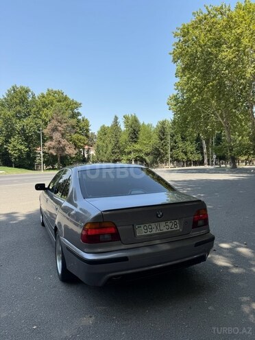 BMW 528 1997, 281,000 km - 2.8 l - Mingəçevir